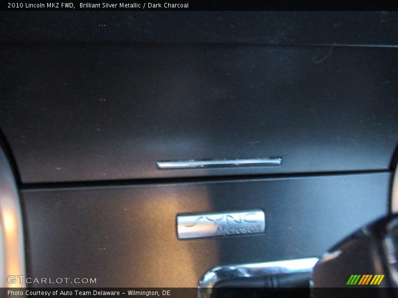 Brilliant Silver Metallic / Dark Charcoal 2010 Lincoln MKZ FWD