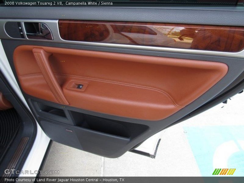 Campanella White / Sienna 2008 Volkswagen Touareg 2 V8