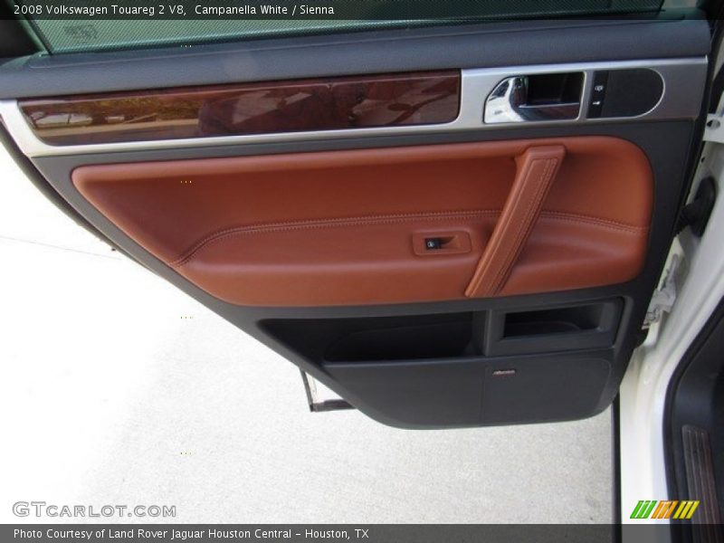 Campanella White / Sienna 2008 Volkswagen Touareg 2 V8