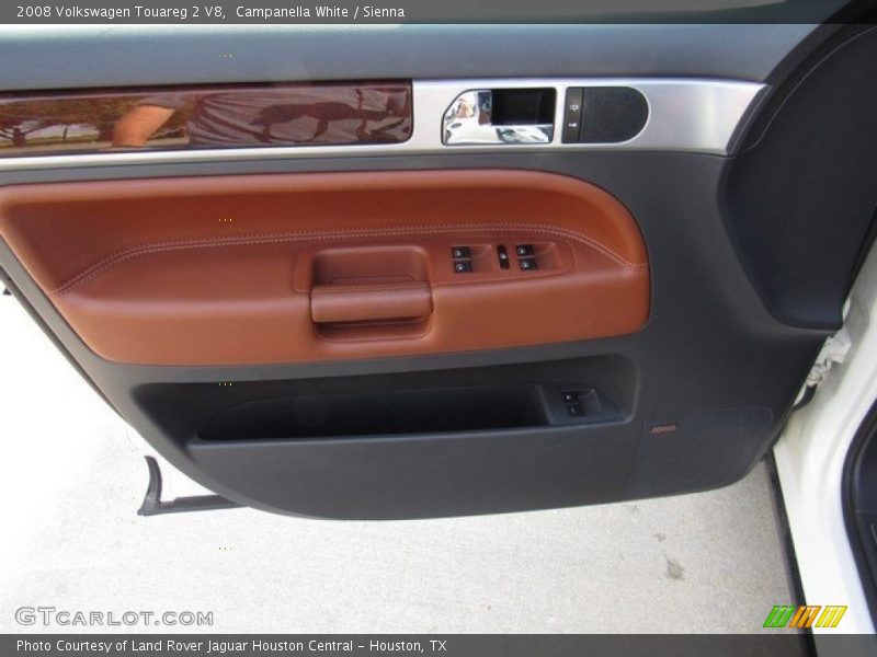Campanella White / Sienna 2008 Volkswagen Touareg 2 V8
