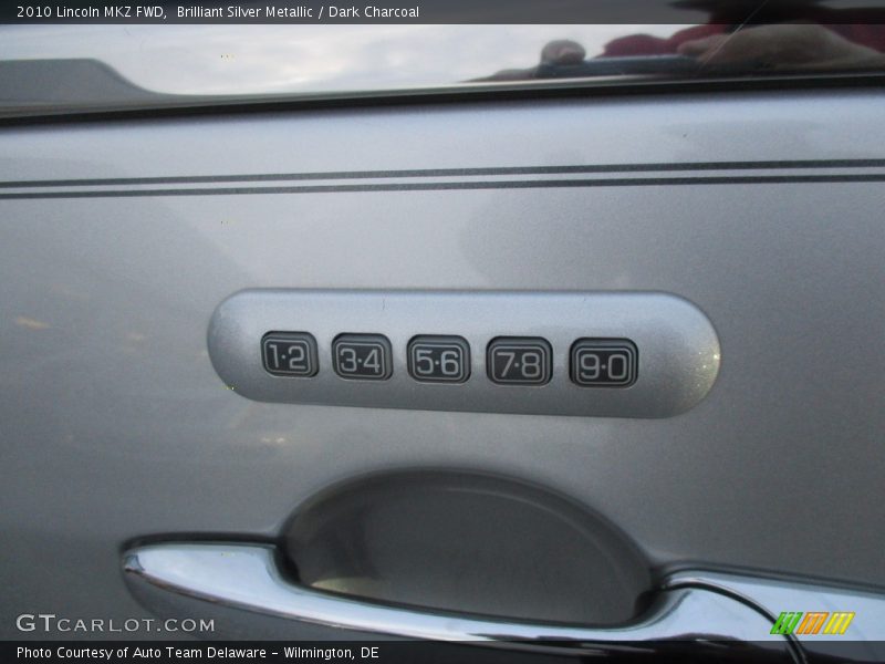 Brilliant Silver Metallic / Dark Charcoal 2010 Lincoln MKZ FWD