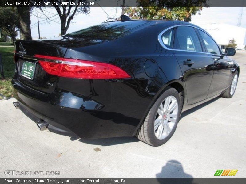 Ultimate Black / Jet 2017 Jaguar XF 35t Premium