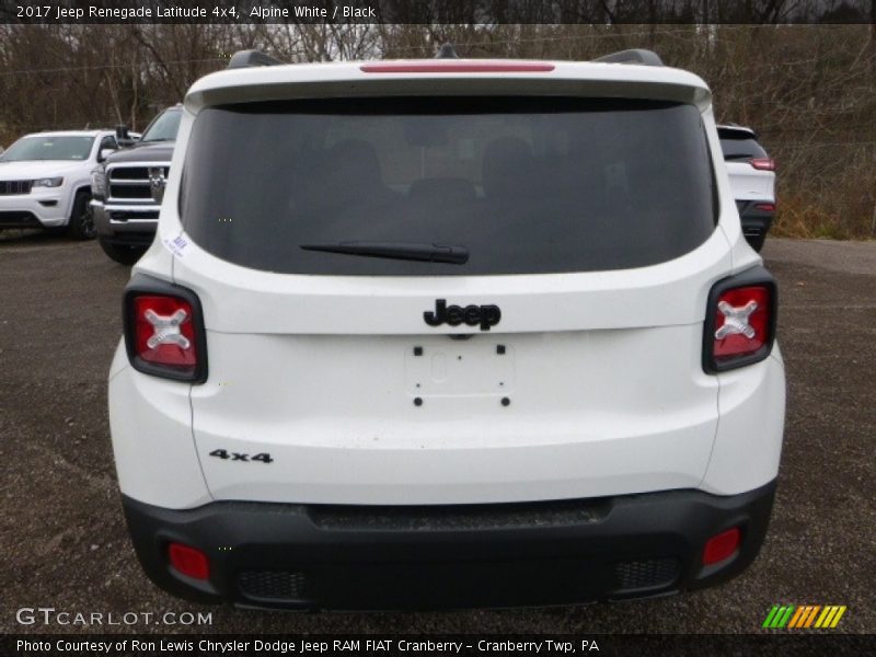 Alpine White / Black 2017 Jeep Renegade Latitude 4x4