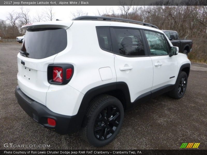 Alpine White / Black 2017 Jeep Renegade Latitude 4x4