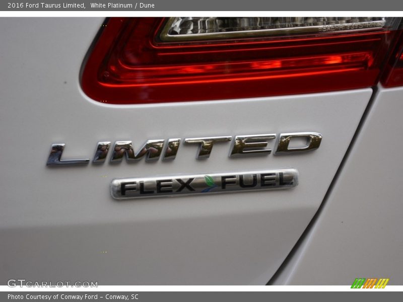 White Platinum / Dune 2016 Ford Taurus Limited