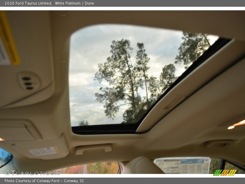 White Platinum / Dune 2016 Ford Taurus Limited