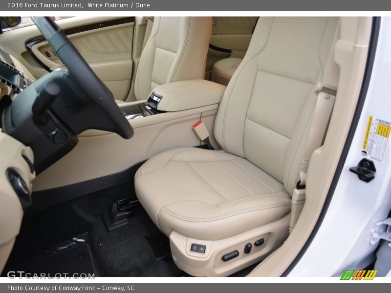 White Platinum / Dune 2016 Ford Taurus Limited