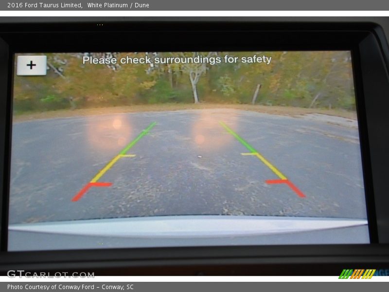 White Platinum / Dune 2016 Ford Taurus Limited