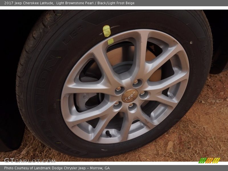 Light Brownstone Pearl / Black/Light Frost Beige 2017 Jeep Cherokee Latitude