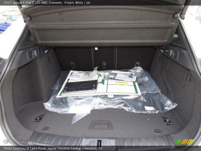 Polaris White / Jet 2017 Jaguar F-PACE 35t AWD Premium