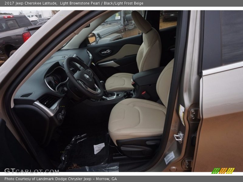 Light Brownstone Pearl / Black/Light Frost Beige 2017 Jeep Cherokee Latitude