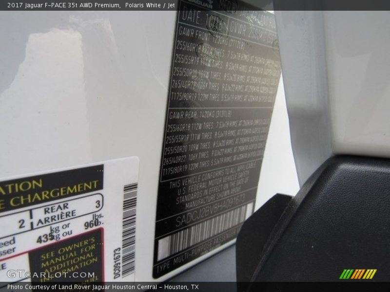 Polaris White / Jet 2017 Jaguar F-PACE 35t AWD Premium