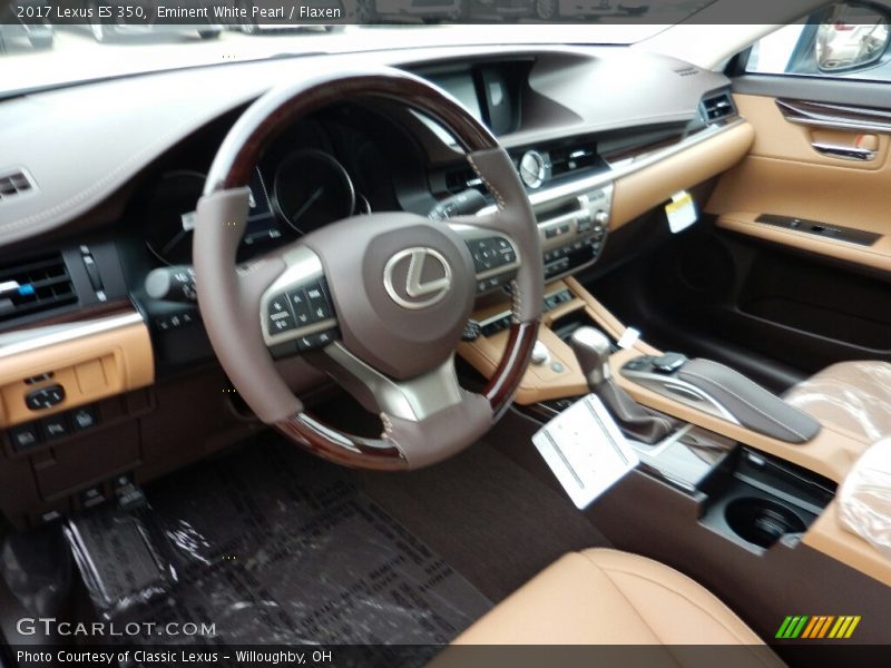 Eminent White Pearl / Flaxen 2017 Lexus ES 350