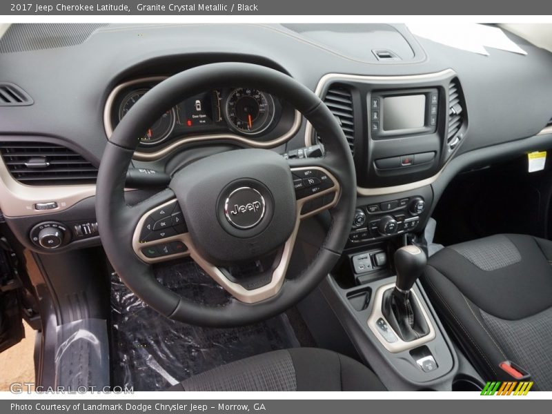 Granite Crystal Metallic / Black 2017 Jeep Cherokee Latitude