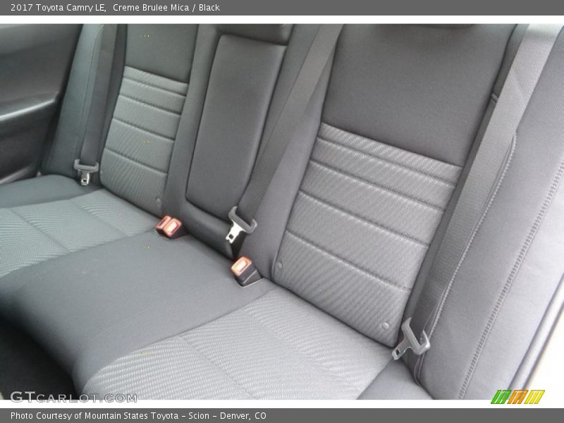 Creme Brulee Mica / Black 2017 Toyota Camry LE