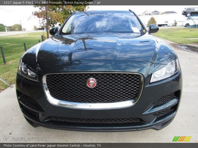British Racing Green / Jet 2017 Jaguar F-PACE 20d AWD Premium