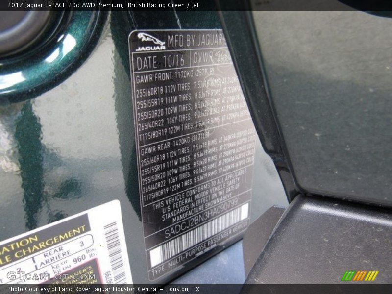 British Racing Green / Jet 2017 Jaguar F-PACE 20d AWD Premium