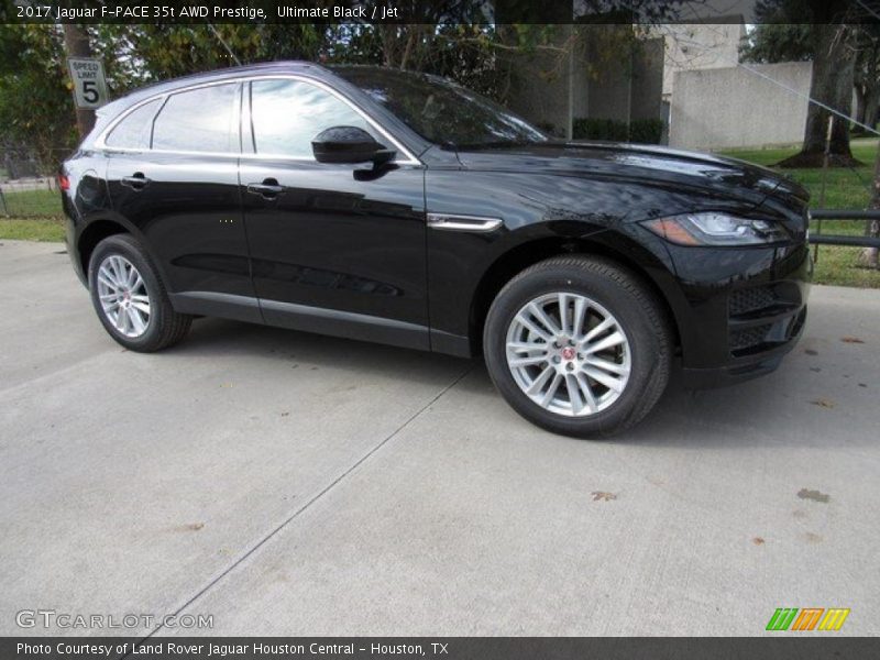 Ultimate Black / Jet 2017 Jaguar F-PACE 35t AWD Prestige