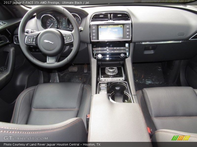 Dashboard of 2017 F-PACE 35t AWD Prestige