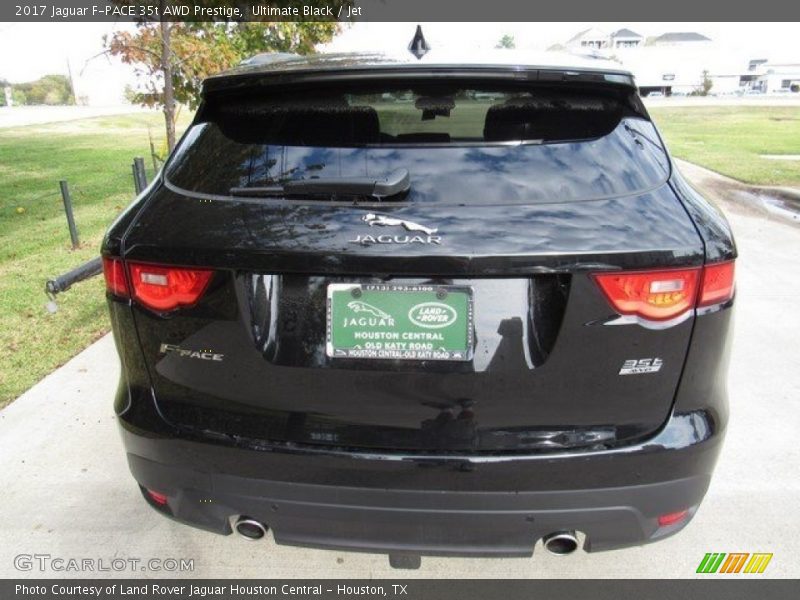 Ultimate Black / Jet 2017 Jaguar F-PACE 35t AWD Prestige