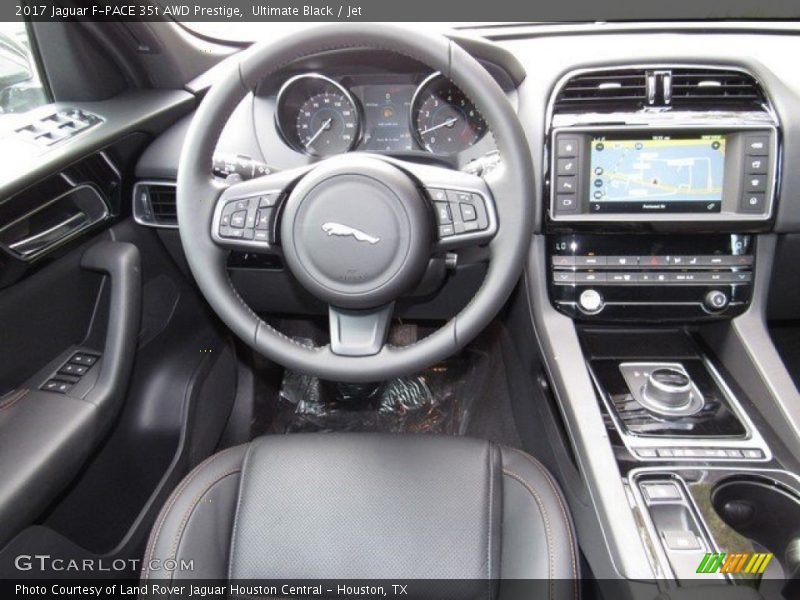 Ultimate Black / Jet 2017 Jaguar F-PACE 35t AWD Prestige