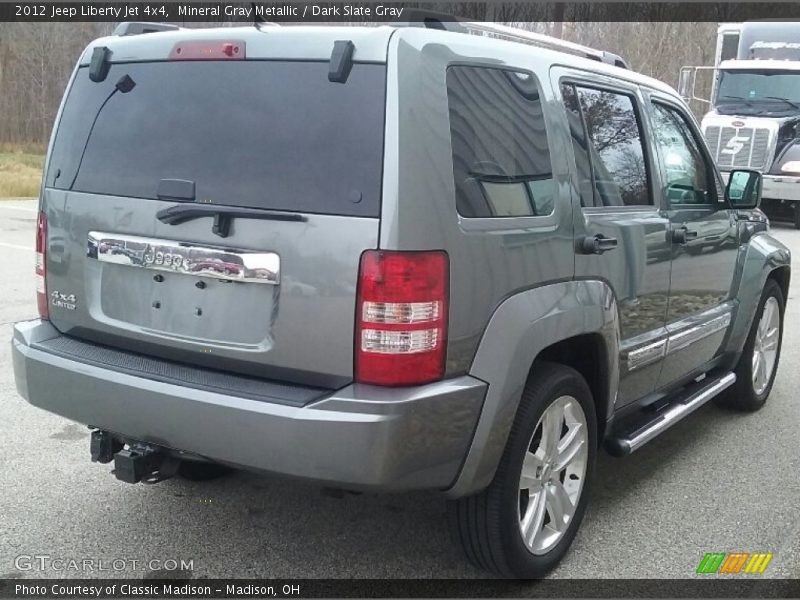 Mineral Gray Metallic / Dark Slate Gray 2012 Jeep Liberty Jet 4x4
