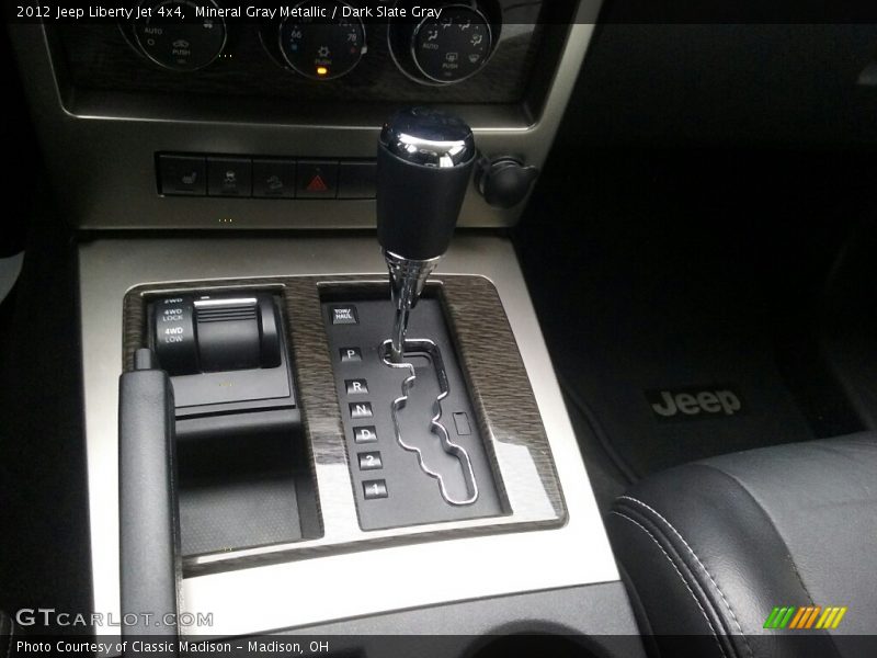 Mineral Gray Metallic / Dark Slate Gray 2012 Jeep Liberty Jet 4x4