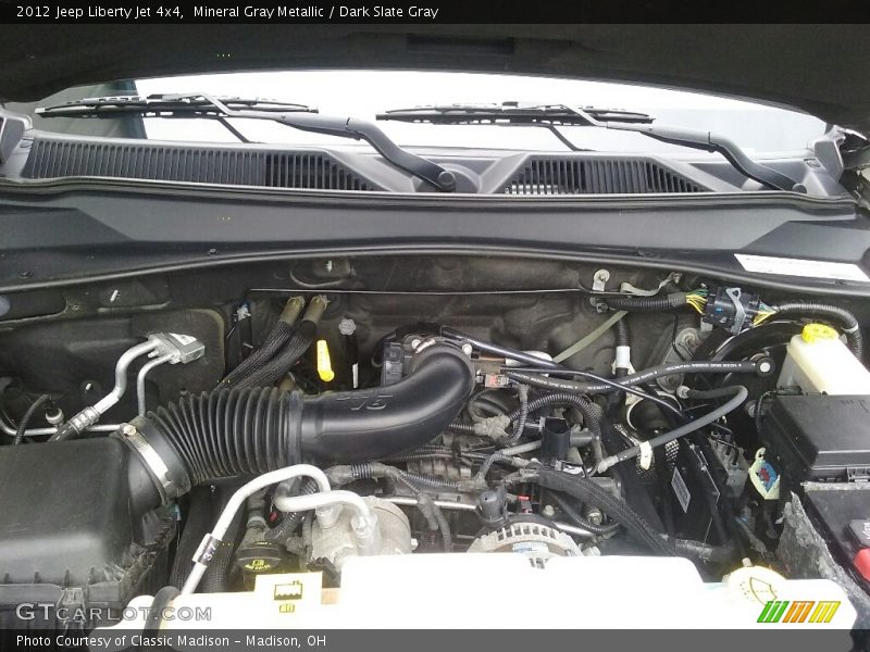 Mineral Gray Metallic / Dark Slate Gray 2012 Jeep Liberty Jet 4x4
