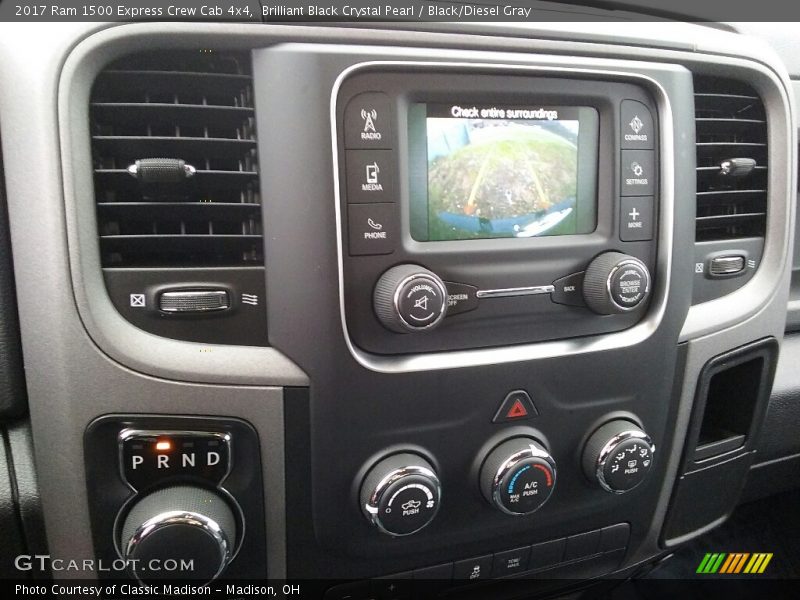 Controls of 2017 1500 Express Crew Cab 4x4