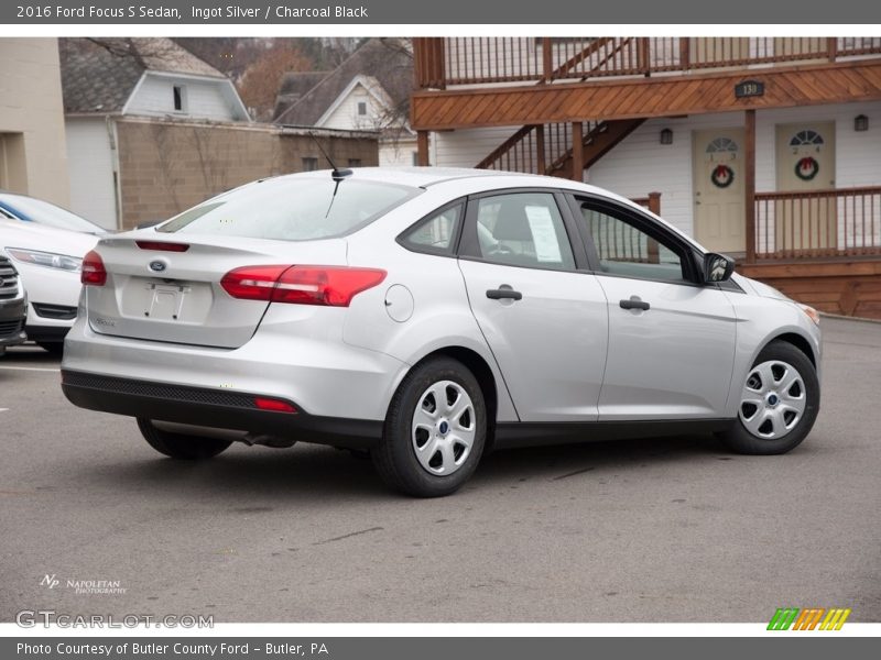 Ingot Silver / Charcoal Black 2016 Ford Focus S Sedan