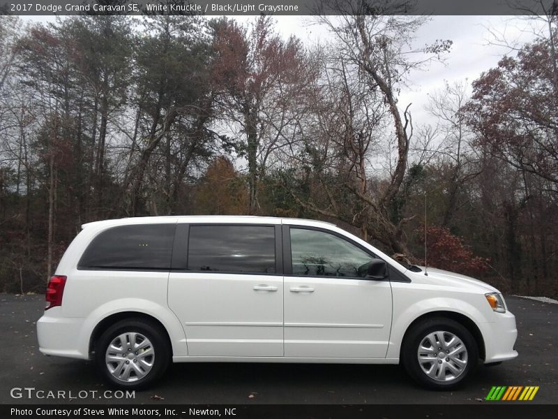 White Knuckle / Black/Light Graystone 2017 Dodge Grand Caravan SE