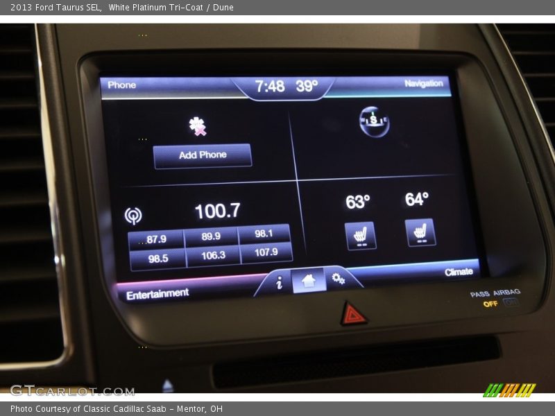 White Platinum Tri-Coat / Dune 2013 Ford Taurus SEL