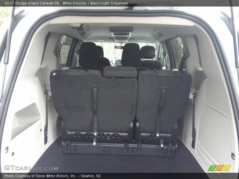 White Knuckle / Black/Light Graystone 2017 Dodge Grand Caravan SE