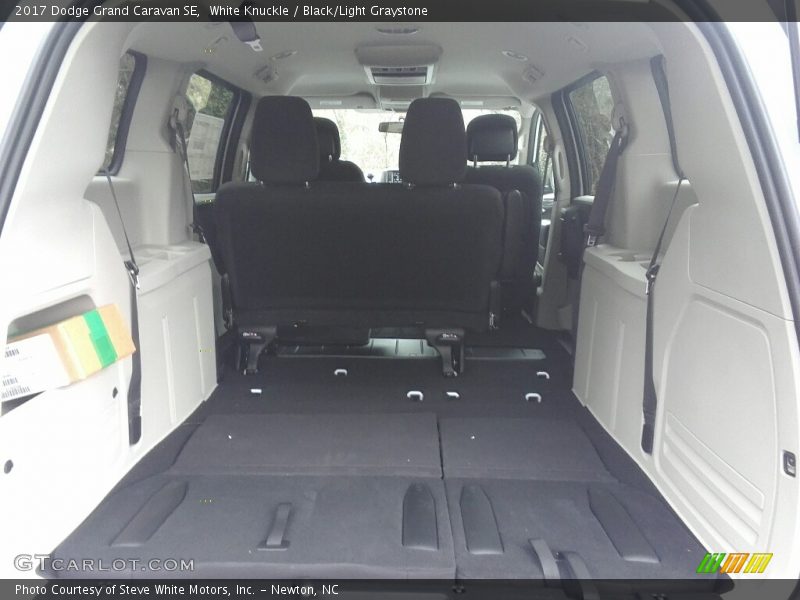 White Knuckle / Black/Light Graystone 2017 Dodge Grand Caravan SE