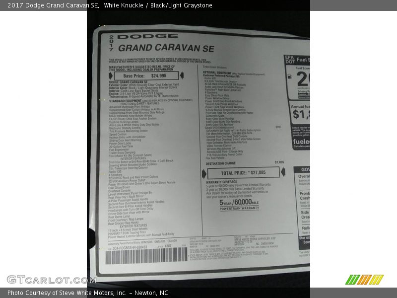 White Knuckle / Black/Light Graystone 2017 Dodge Grand Caravan SE