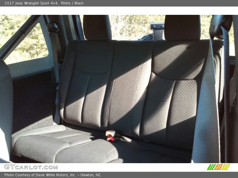 Rhino / Black 2017 Jeep Wrangler Sport 4x4