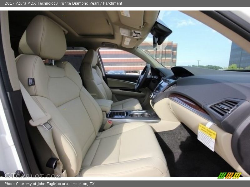 Front Seat of 2017 MDX Technology