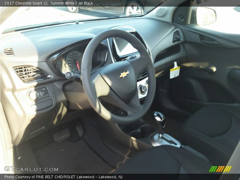 Summit White / Jet Black 2017 Chevrolet Spark LS