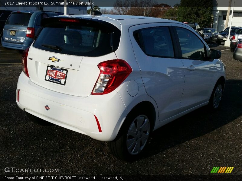 Summit White / Jet Black 2017 Chevrolet Spark LS