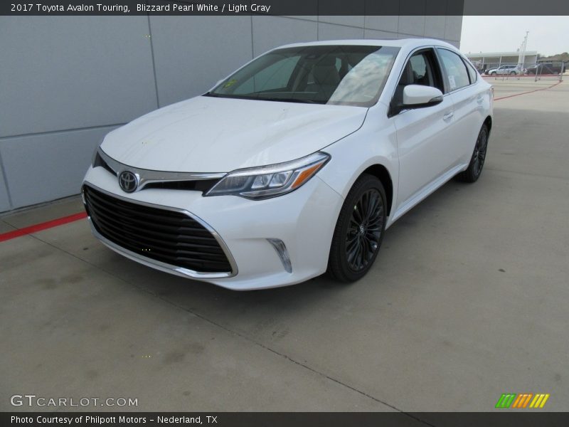 Blizzard Pearl White / Light Gray 2017 Toyota Avalon Touring