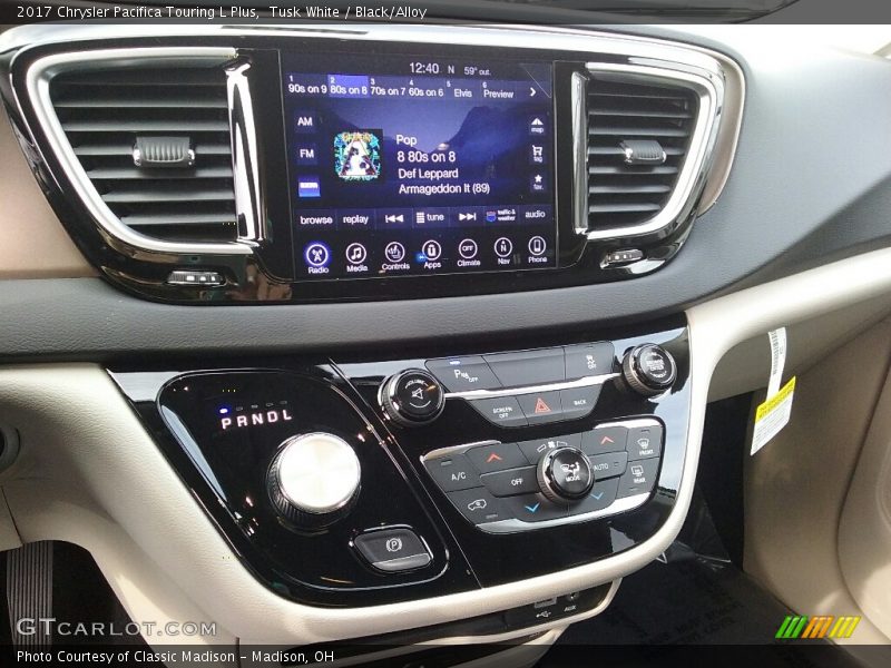Tusk White / Black/Alloy 2017 Chrysler Pacifica Touring L Plus