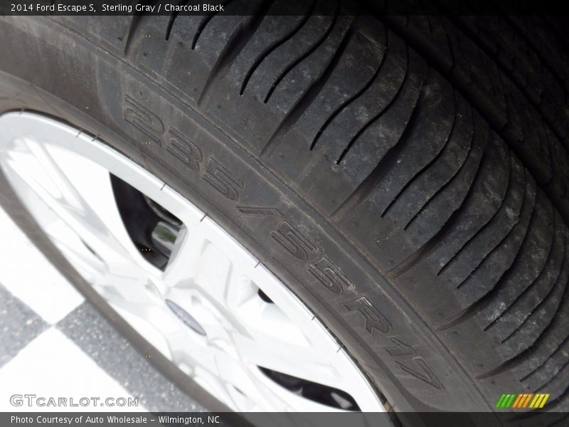 Sterling Gray / Charcoal Black 2014 Ford Escape S