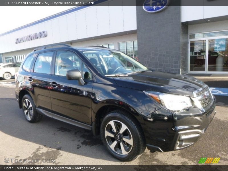 Crystal Black Silica / Black 2017 Subaru Forester 2.5i