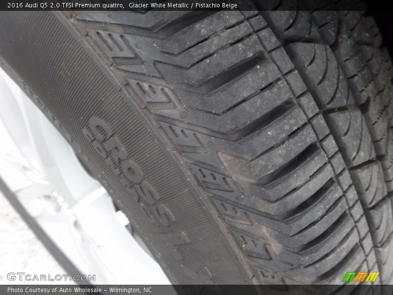 Glacier White Metallic / Pistachio Beige 2016 Audi Q5 2.0 TFSI Premium quattro
