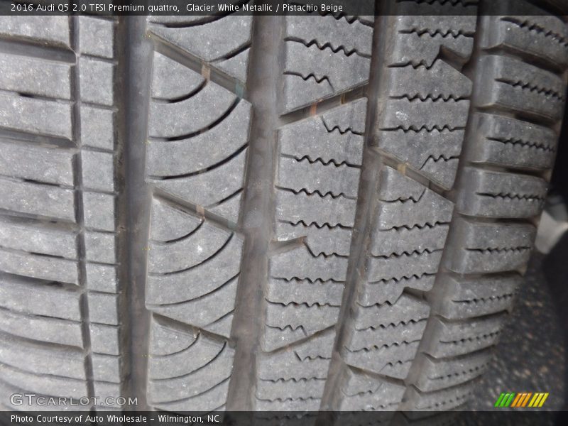 Glacier White Metallic / Pistachio Beige 2016 Audi Q5 2.0 TFSI Premium quattro