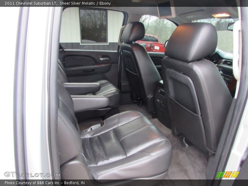 Sheer Silver Metallic / Ebony 2011 Chevrolet Suburban LT
