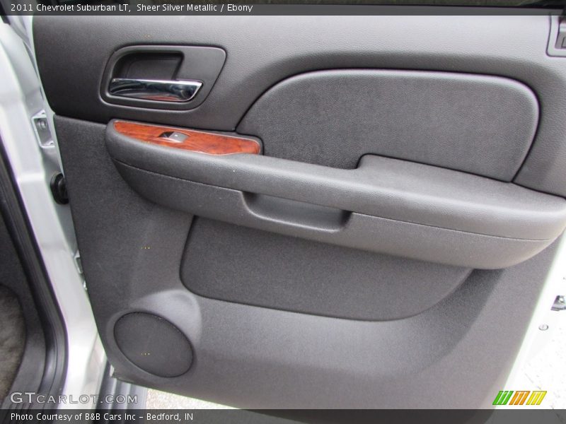 Sheer Silver Metallic / Ebony 2011 Chevrolet Suburban LT