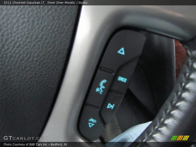 Sheer Silver Metallic / Ebony 2011 Chevrolet Suburban LT