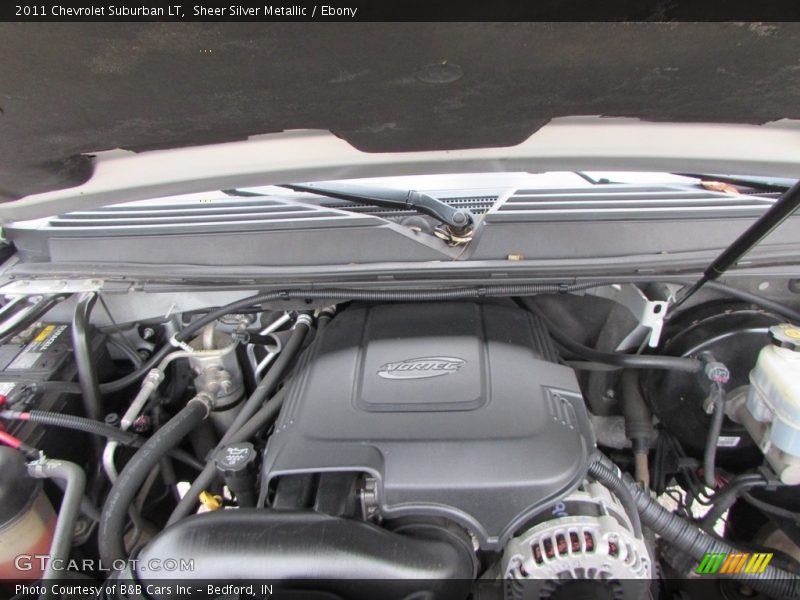 Sheer Silver Metallic / Ebony 2011 Chevrolet Suburban LT