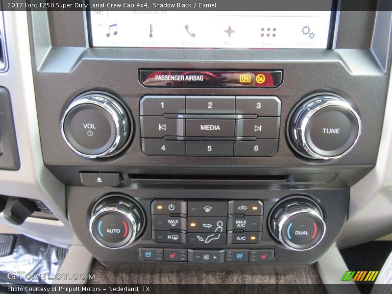 Shadow Black / Camel 2017 Ford F250 Super Duty Lariat Crew Cab 4x4